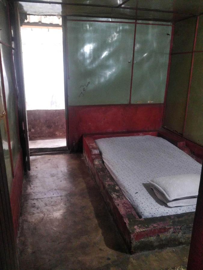 Spot On 93104 Barak Tambunan Nearbelawan Port ميدان المظهر الخارجي الصورة